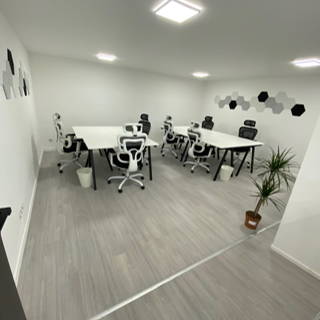 Bureau privé 380 m² 60 postes Coworking Rue Jean Pigeon Charenton-le-Pont 94220 - photo 14